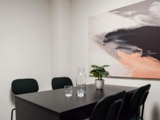 Small meeting room SleevesUp! Darmstadt Hauptbahnhof