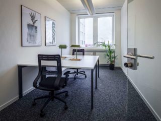 2 Desk Private Office SleevesUp! Offenbach Marktplatz