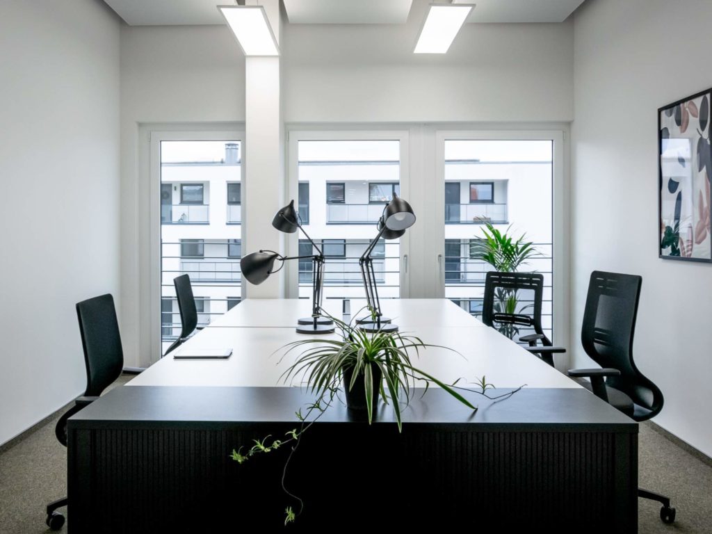 Private Office 4 Desks SleevesUp! Stuttgart Feuerbach